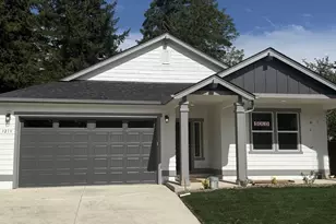 3213 S 13th St, Lebanon, OR 97355 - Photo 1
