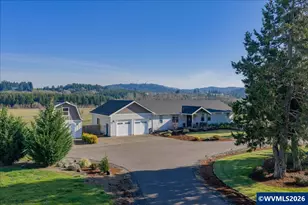 2020 SW Fairview Ave, Dallas, OR 97338 - Photo 1