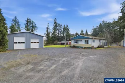 30271 Horseshoe Lp, Lebanon, OR 97355 - Photo 1