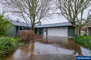 12432 SW King George Dr, King City, OR 97224 - Photo 1