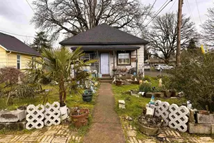 1547 Oak St SE, Salem, OR 97301 - Photo 1