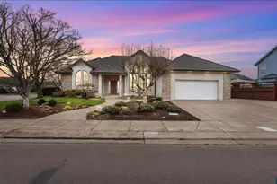 2680 E Mountain View Dr SE, Albany, OR 97322 - Photo 1