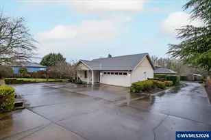 3929 SW Country Club Dr, Corvallis, OR 97333 - Photo 1