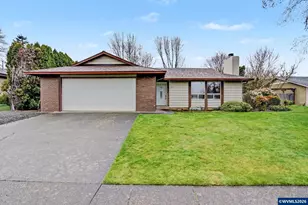 411 SW 9th St, Sublimity, OR 97385 - Photo 1