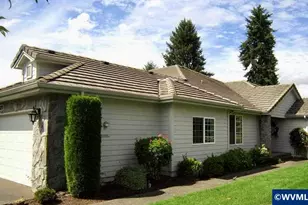 653 Castle Pines Dr N, Keizer, OR 97303 - Photo 1