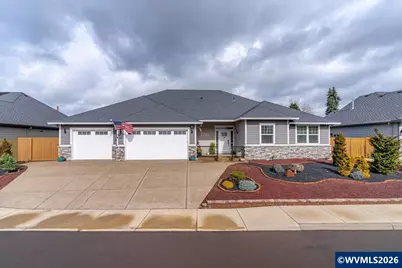 680 NW 11th Av, Canby, OR 97013 - Photo 1