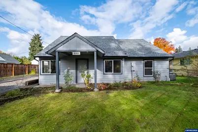995 Fairview Av SE, Salem, OR 97302 - Photo 1