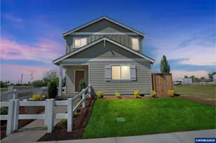 746 Merriott Ln, Woodburn, OR 97071 - Photo 1