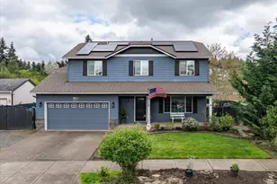302 Division St NE, Silverton, OR 97381 - Photo 1