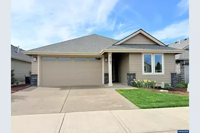 2107 SE Academy St, Dallas, OR 97338 - Photo 1