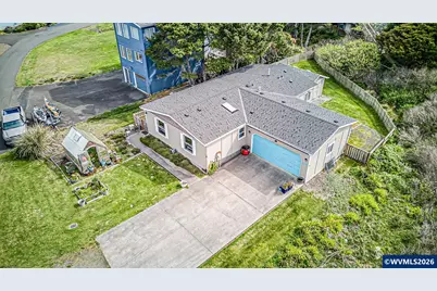 520 SW Cardinal St, Depoe Bay, OR 97341 - Photo 1