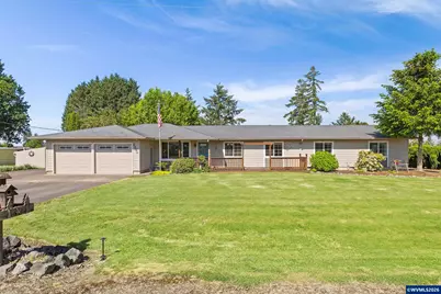 2920 Clover St NE, Albany, OR 97322 - Photo 1