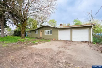 465 36th Av NE, Salem, OR 97305 - Photo 1