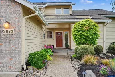 2072 22nd Av SE, Albany, OR 97322 - Photo 1