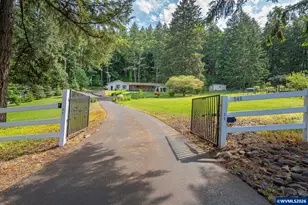 546 Bonnie Ct NW, Salem, OR 97304 - Photo 1