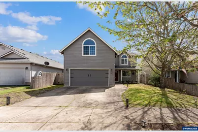 46 Grace St, Lebanon, OR 97355 - Photo 1
