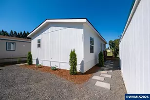 3223 Comber Ct NE, Salem, OR 97305 - Photo 1