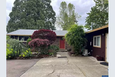 1055 E Main St, Silverton, OR 97381 - Photo 1
