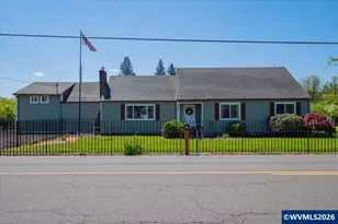 425 Crowfoot Rd, Lebanon, OR 97355 - Photo 1