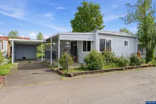 612 N Cascade #19 Dr, Woodburn, OR 97071 - Photo 1