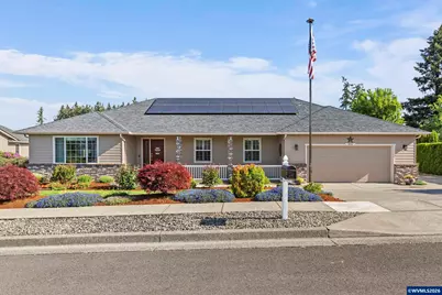 613 SW 7th St, Sublimity, OR 97385 - Photo 1