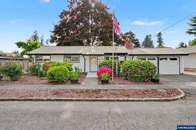 241 N Fern Av, Stayton, OR 97383 - Photo 1