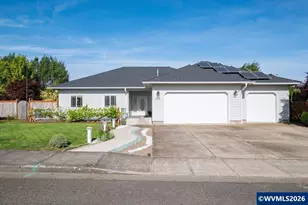 326 NE Berry St, Sublimity, OR 97385 - Photo 1