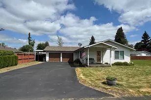 38897 NW 2nd Ave, Scio, OR 97374 - Photo 1