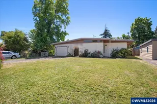 1036 23rd Av SE, Albany, OR 97322 - Photo 1