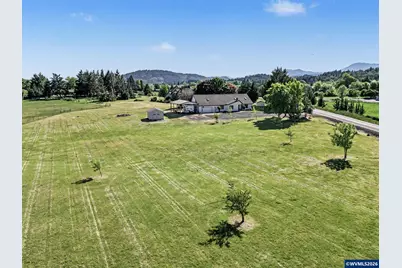 1753 Wooded Knolls Dr, Philomath, OR 97370 - Photo 1