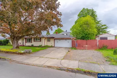 1420 23rd St NE, Salem, OR 97301 - Photo 1