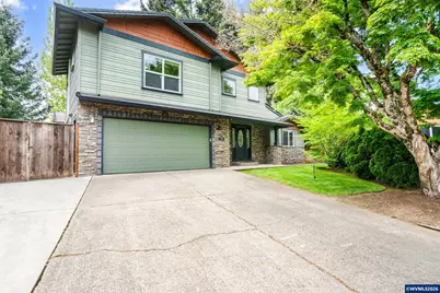 2266 Ironwood St, Eugene, OR 97401 - Photo 1