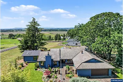 10725 Oak Dr SE, Salem, OR 97306 - Photo 1