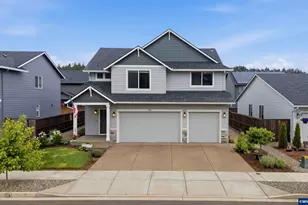 860 Maple St, Brownsville, OR 97327 - Photo 1