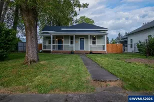 221 N 3rd St, Jefferson, OR 97352 - Photo 1