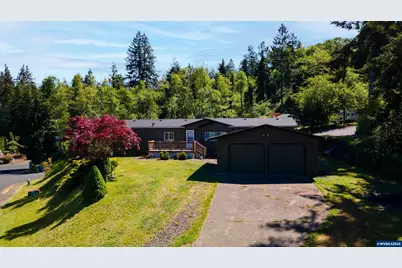 1225 NE Canyon Dr, Toledo, OR 97391 - Photo 1