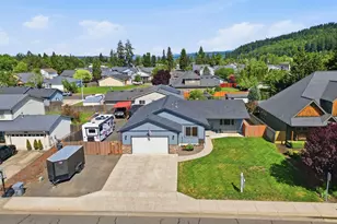 38599 SW Filbert St, Scio, OR 97374 - Photo 1