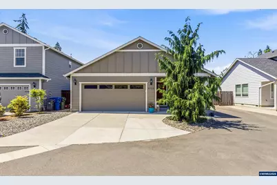 4721 Cedrus Ln NE, Salem, OR 97305 - Photo 1