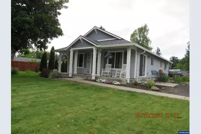 553 SW Kingwood Av, Mill City, OR 97360 - Photo 1