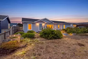 109 NW Sunset Way, Waldport, OR 97394 - Photo 1