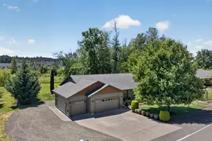 2648 Robinhood Ln NW, Albany, OR 97321 - Photo 1