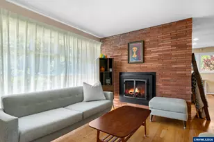 925 15th St NE, Salem, OR 97301 - Photo 7
