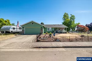 772 Cherry Blossom Ln, Lebanon, OR 97355 - Photo 1