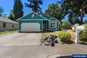 1608 9th Ave, Sweet Home, OR 97386 - Photo 1