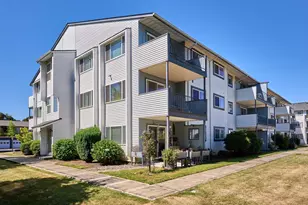 950 Evergreen #221 Rd, Woodburn, OR 97071 - Photo 1