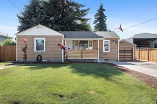 452 College St S, Monmouth, OR 97361 - Photo 1