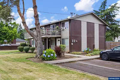 805 Gerth Av NW, Salem, OR 97304 - Photo 1