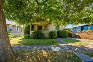 631 Breys Ave NE, Salem, OR 97301 - Photo 1