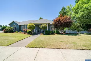 785 N 15th Ave, Stayton, OR 97383 - Photo 1
