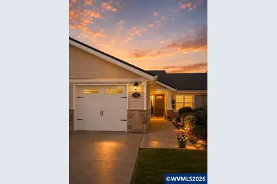 78 South Place Wy, Lebanon, OR 97355 - Photo 1